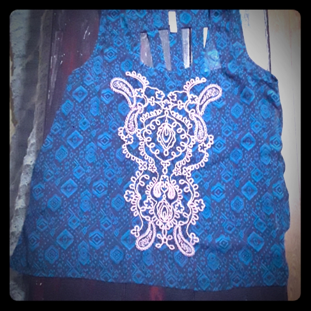 Navy blue tank top